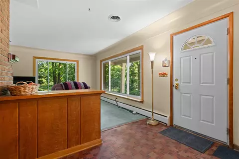 Entry Way - 4271 Willis, Milan, MI 48160 photo 1 of 2
