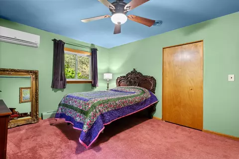 Bedroom - 4271 Willis, Milan, MI 48160 photo 8 of 8