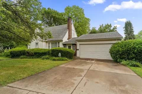 506 Main, Buchanan, MI 49107