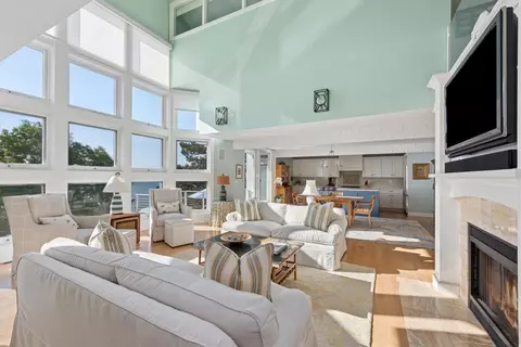 Living - 40808 Wilderness Dunes, Covert, MI 49043 photo 4 of 7