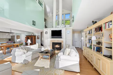 Living - 40808 Wilderness Dunes, Covert, MI 49043 photo 5 of 7