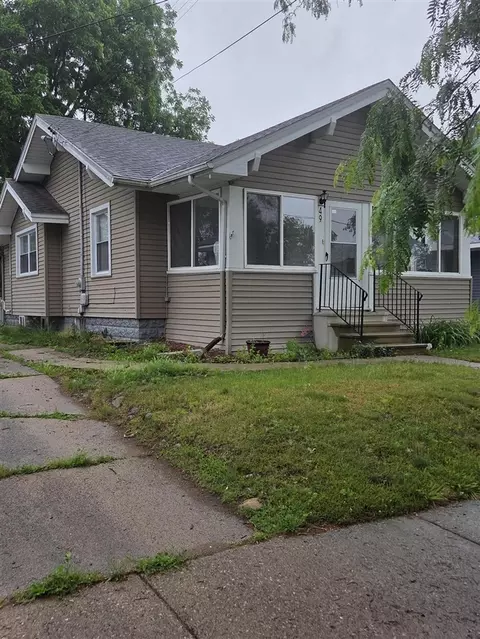 49 W Kingman, Battle Creek, MI 49014