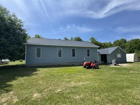 Exterior - 1952 W 16, Mesick, MI 49668 photo 11 of 16