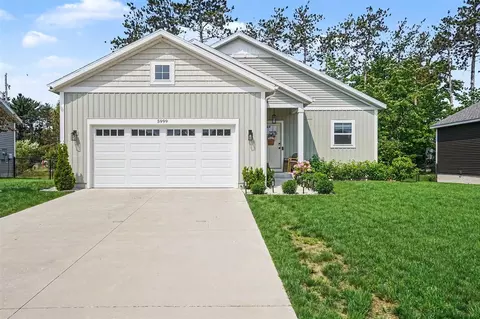 5999 N Bear Den, Muskegon, MI 49444