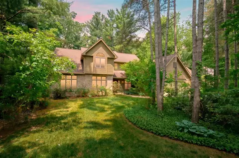 5434 Saddle Clb, Kalamazoo, MI 49009