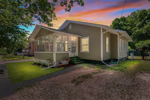 512 S Market, Hudson, MI 49247