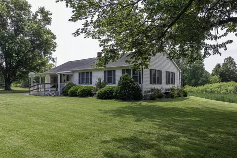 6125 W X Y, Schoolcraft, MI 49087