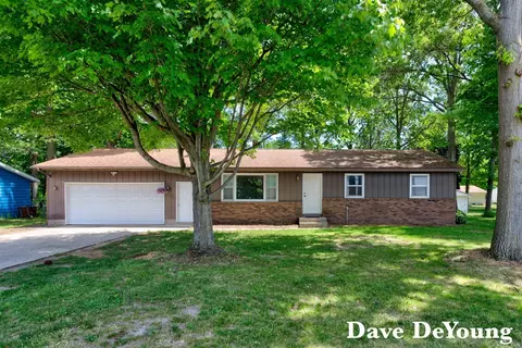 801 N 144th, Holland, MI 49424