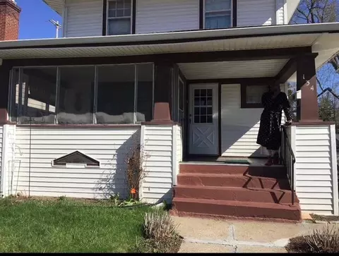 134 W Baker, Flint, MI 48505