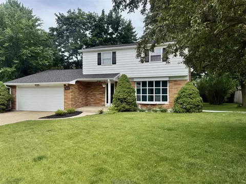 943 Boswell, Kalamazoo, MI 49006