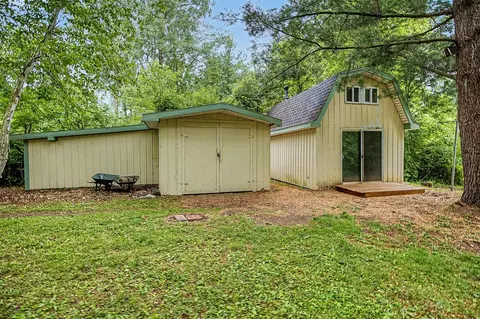 2800 Glasgow, Jackson, MI 49201 photo 15