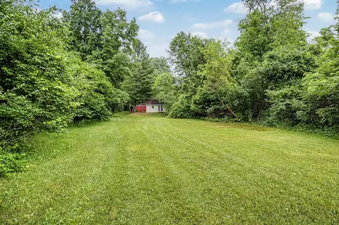 2800 Glasgow, Jackson, MI 49201 photo 6