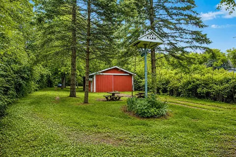 2800 Glasgow, Jackson, MI 49201 photo 11