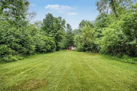 2800 Glasgow, Jackson, MI 49201 photo 7