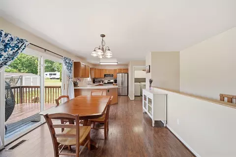 Dining - 3008 S Dearing, Spring Arbor, MI 49283 photo 2 of 3