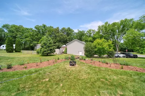 Exterior - 3008 S Dearing, Spring Arbor, MI 49283 photo 12 of 13