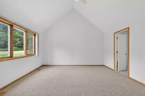 Bedroom - 5115 Lansing, Jackson, MI 49201 photo 3 of 9