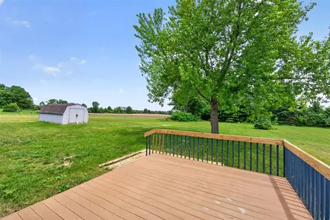 Exterior - 5115 Lansing, Jackson, MI 49201 photo 6 of 13