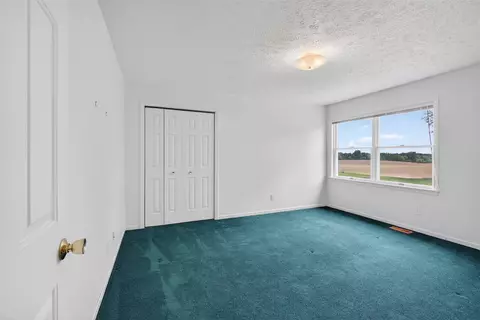 Bedroom - 5115 Lansing, Jackson, MI 49201 photo 5 of 9