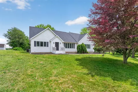 Exterior - 5115 Lansing, Jackson, MI 49201 photo 2 of 13