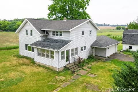 29255 S S Dr, Springport, MI 49284