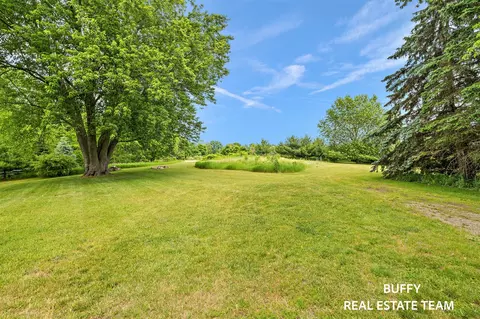 Exterior - 13384 68th, Allendale, MI 49401 photo 2 of 4