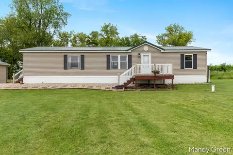 1007 Dildine, Ionia, MI 48846