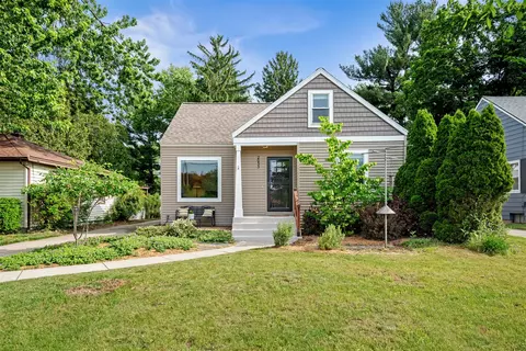 2053 Seventh, Grand Rapids, MI 49504