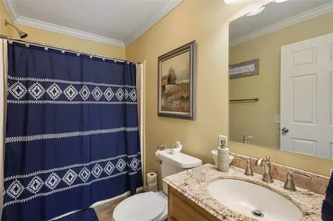 Bath - 11803 Hoffman, Three Rivers, MI 49093 photo 3 of 4