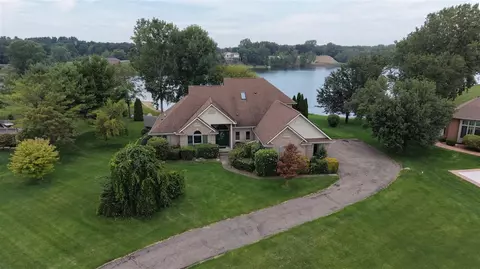 9216 Mirage Lk, Milan, MI 48160