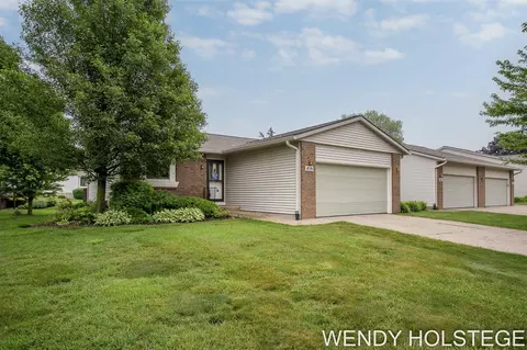 859 Creekridge, Holland, MI 49423