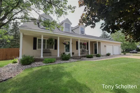 7537 Woodside, Hudsonville, MI 49426