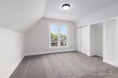 Bedroom - 404 S S Brg, Belding, MI 48809 photo 1 of 4