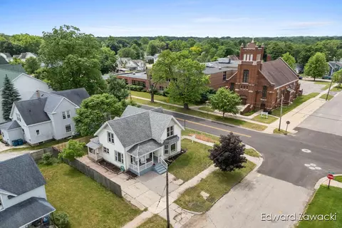 View/Area - 404 S S Brg, Belding, MI 48809 photo 5 of 11
