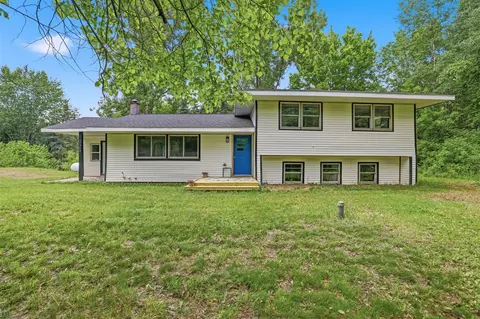 17760 White, Bailey, MI 49303