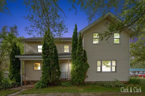 9604 E Brown, Lake Odessa, MI 48849