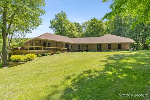 12173 Hart, Greenville, MI 48838