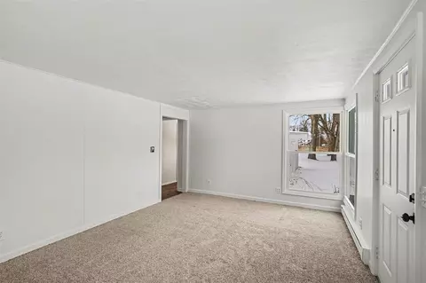Living - 9700 Fenner, Perry, MI 48872 photo 4 of 4