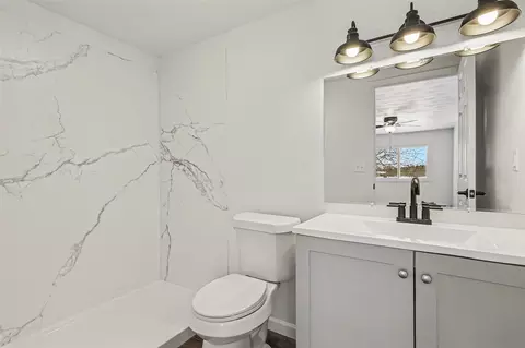 Bath - 9700 Fenner, Perry, MI 48872 photo 1 of 3