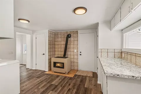 Entry Way - 9700 Fenner, Perry, MI 48872 photo 1 of 3