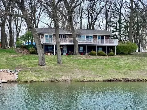 7456 S 8th, Kalamazoo, MI 49009