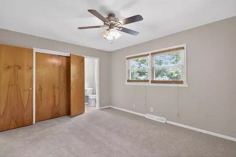 Bedroom - 100 N Second, Jackson, MI 49202 photo 8 of 10