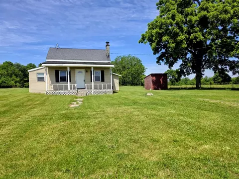 1252 Railroad, Union City, MI 49094