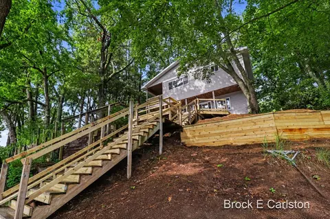 7880 W W Lk, Twin Lake, MI 49457