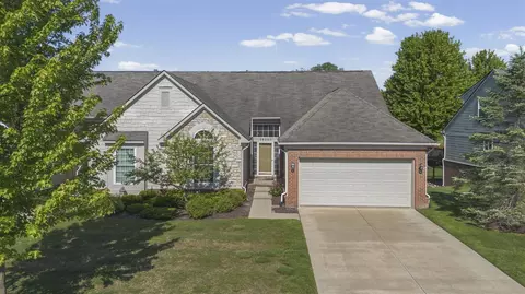 28061 Tremonte #70, New Hudson, MI 48165