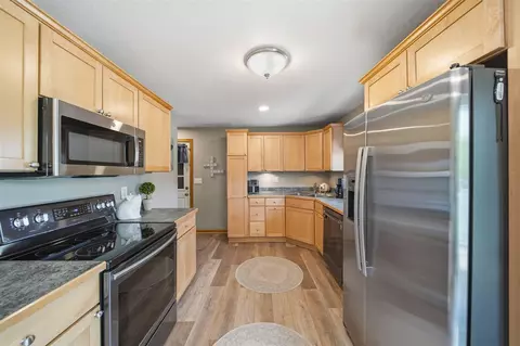 Kitchen - 3780 Hendee, Jackson, MI 49201 photo 1 of 5