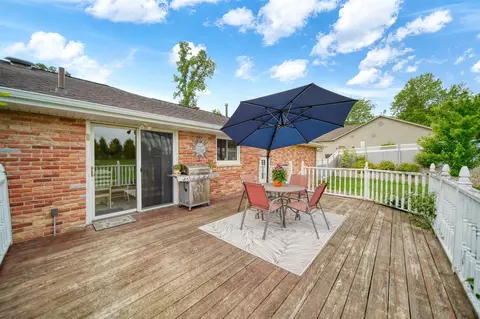 Exterior - 3780 Hendee, Jackson, MI 49201 photo 11 of 14