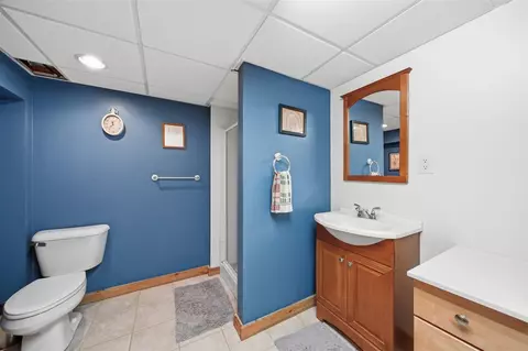 Bath - 3780 Hendee, Jackson, MI 49201 photo 4 of 4