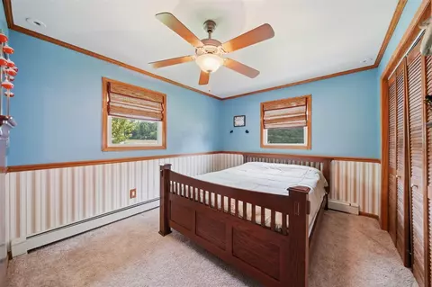 Bedroom - 3780 Hendee, Jackson, MI 49201 photo 1 of 6