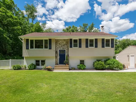 5478 S 31st, Kalamazoo, MI 49048